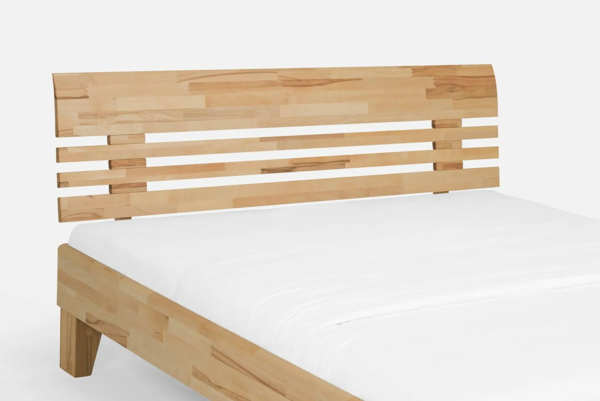 Holzbett Avantgarde