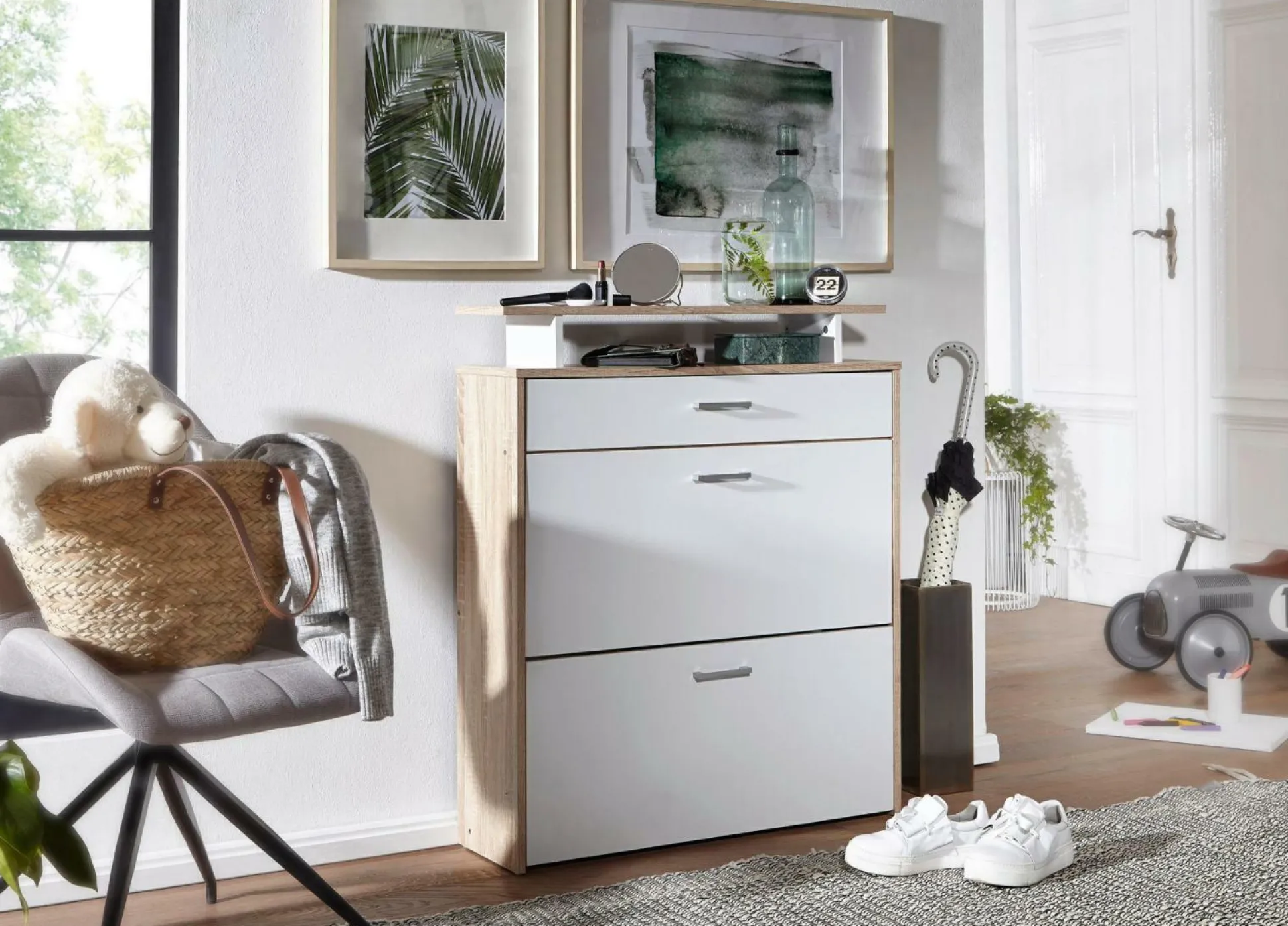 Schuhschrank